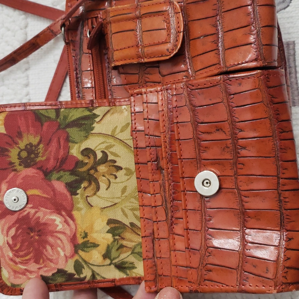 BRIGHTON ORANGE CROCODILE PATTERN CROSSBODY BAG - Picture 7 of 16